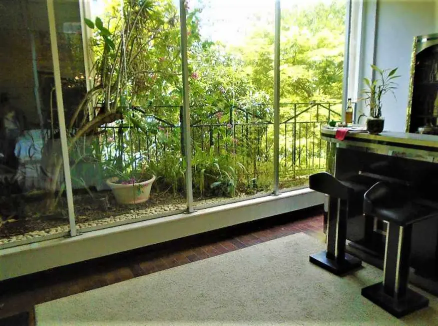 Apartamento com 4 quartos à venda, 300m2 em Rio De Janeiro - RJ - imagem 8 Foto 8 de Apartamento com 4 quartos à venda, 300m2 em Rio De Janeiro - RJ