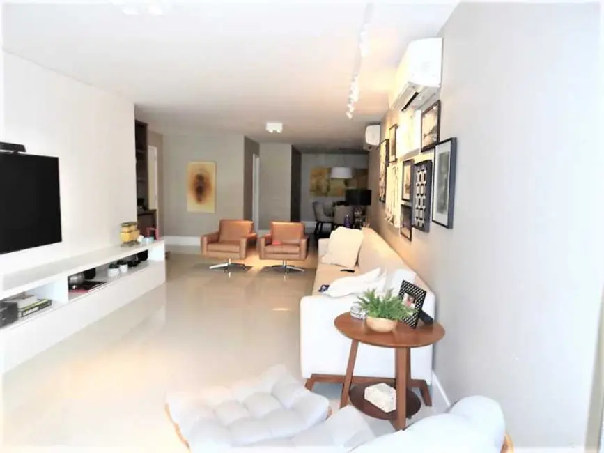 Foto 4 de Apartamento com 4 quartos à venda, 219m2 em Rio De Janeiro - RJ