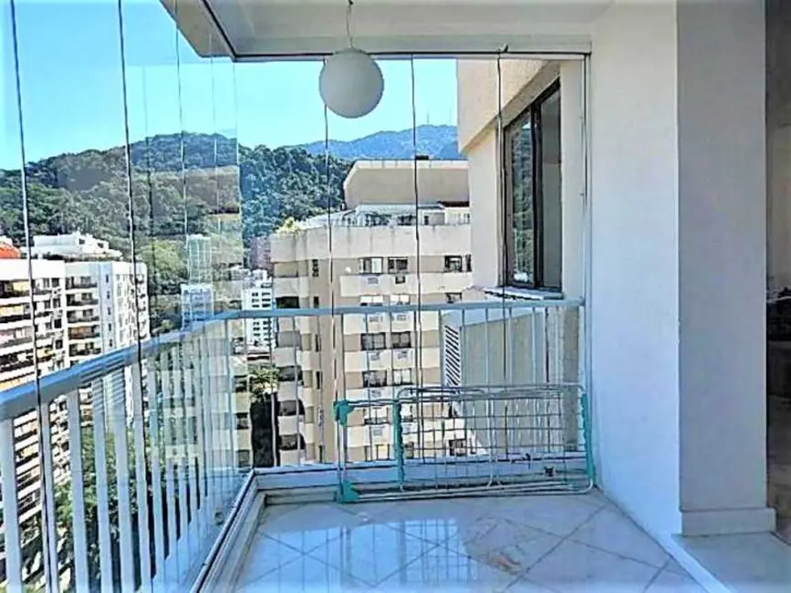 Foto 3 de Cobertura com 4 quartos à venda, 210m2 em Rio De Janeiro - RJ