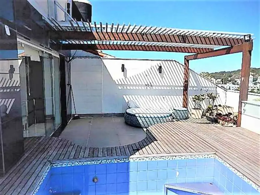 Foto 2 de Cobertura com 4 quartos à venda, 210m2 em Rio De Janeiro - RJ