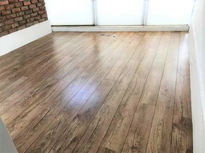 Sala Comercial à venda, 32m2 em Rio De Janeiro - RJ - imagem 2 Foto 2 de Sala Comercial à venda, 32m2 em Rio De Janeiro - RJ