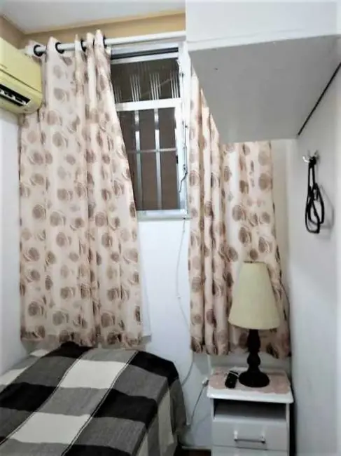 Kitnet com 1 quarto à venda, 50m2 em Rio De Janeiro - RJ - imagem 5 Foto 5 de Kitnet com 1 quarto à venda, 50m2 em Rio De Janeiro - RJ