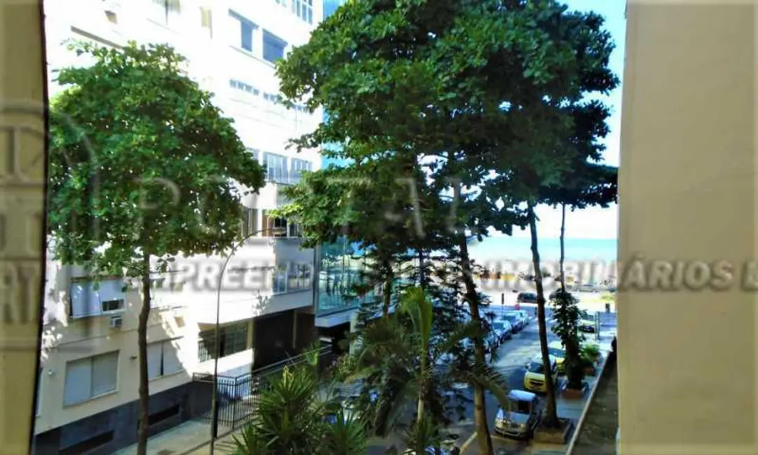 Foto 3 de Apartamento com 4 quartos à venda, 300m2 em Rio De Janeiro - RJ