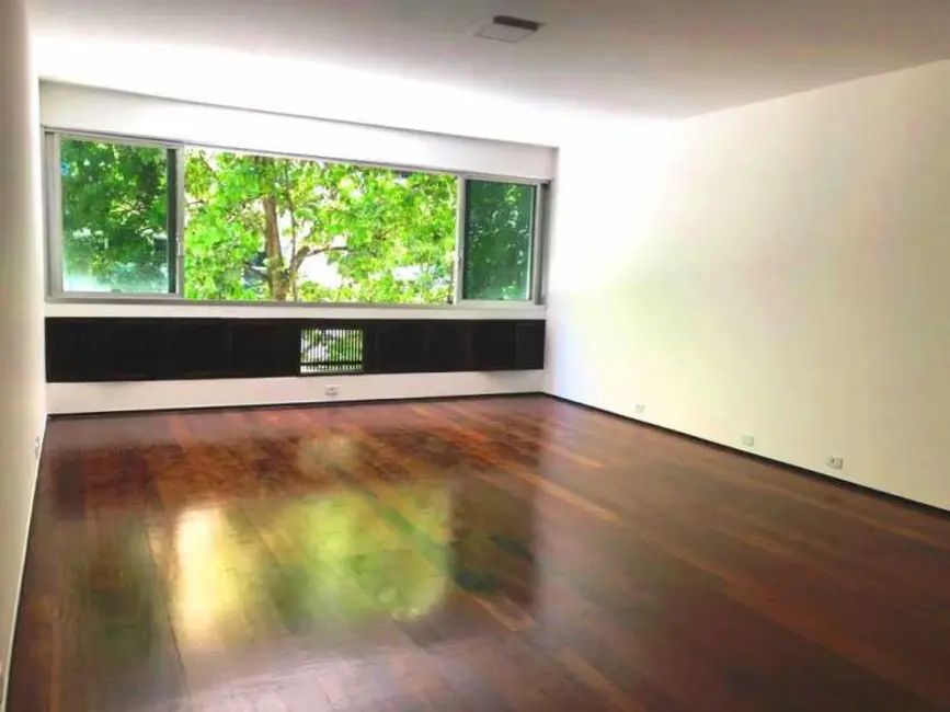Foto 1 de Apartamento com 4 quartos à venda, 192m2 em Rio De Janeiro - RJ