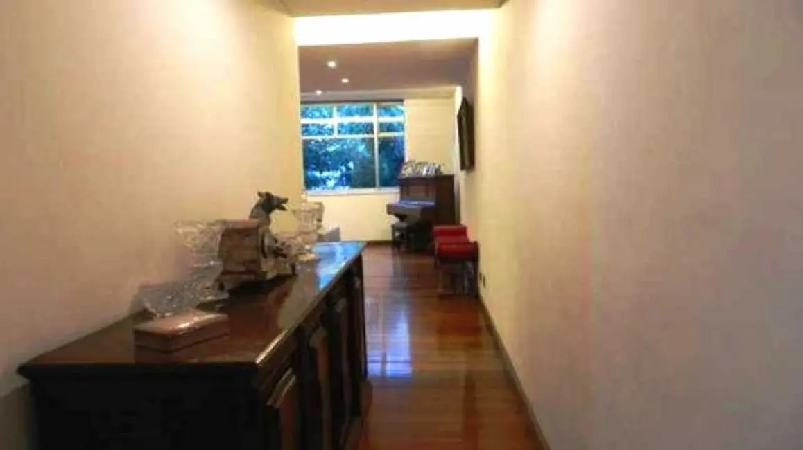 Foto 9 de Apartamento com 4 quartos à venda, 206m2 em Rio De Janeiro - RJ