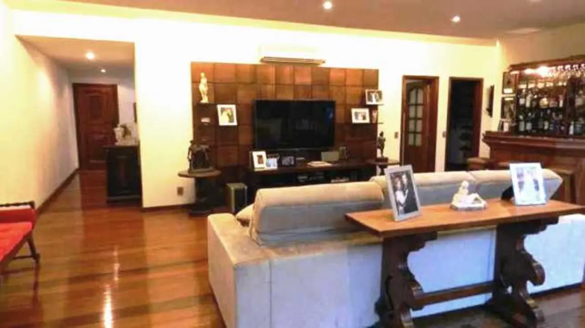 Foto 6 de Apartamento com 4 quartos à venda, 206m2 em Rio De Janeiro - RJ
