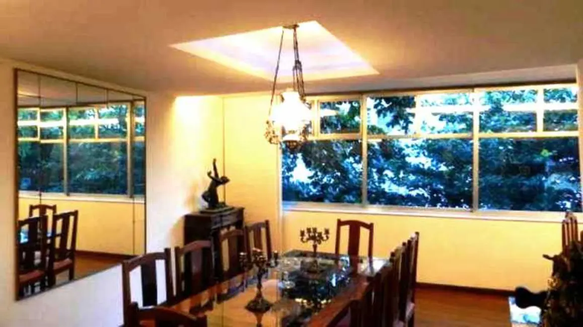 Foto 7 de Apartamento com 4 quartos à venda, 206m2 em Rio De Janeiro - RJ