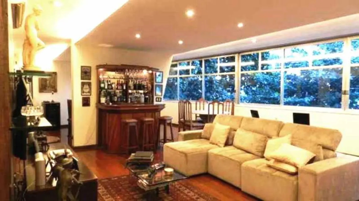 Foto 2 de Apartamento com 4 quartos à venda, 206m2 em Rio De Janeiro - RJ