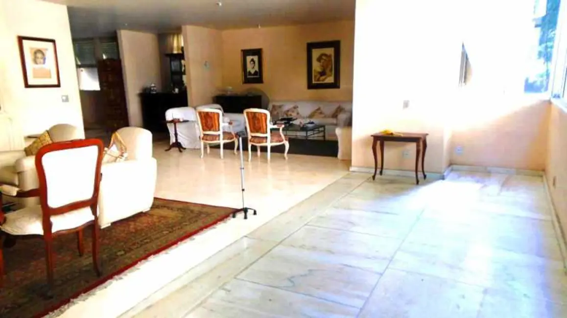 Foto 1 de Apartamento com 4 quartos à venda, 303m2 em Rio De Janeiro - RJ