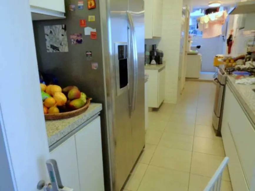Foto 8 de Apartamento com 3 quartos à venda, 95m2 em Rio De Janeiro - RJ
