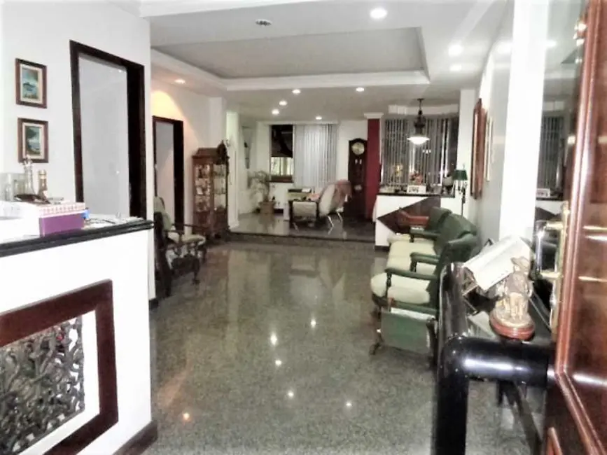 Foto 2 de Apartamento com 3 quartos à venda, 136m2 em Rio De Janeiro - RJ