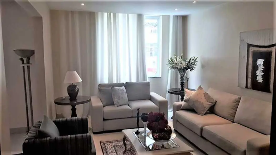 Apartamento com 2 quartos à venda, 157m2 em Rio De Janeiro - RJ - imagem 3 Foto 3 de Apartamento com 2 quartos à venda, 157m2 em Rio De Janeiro - RJ