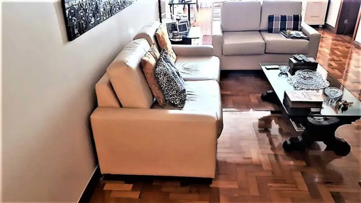 Apartamento com 3 quartos à venda, 126m2 em Rio De Janeiro - RJ - imagem 6 Foto 6 de Apartamento com 3 quartos à venda, 126m2 em Rio De Janeiro - RJ