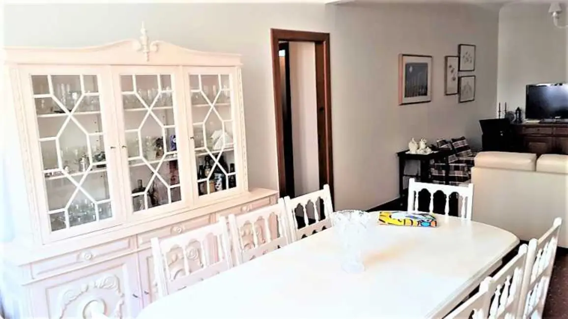 Apartamento com 3 quartos à venda, 126m2 em Rio De Janeiro - RJ - imagem 3 Foto 3 de Apartamento com 3 quartos à venda, 126m2 em Rio De Janeiro - RJ