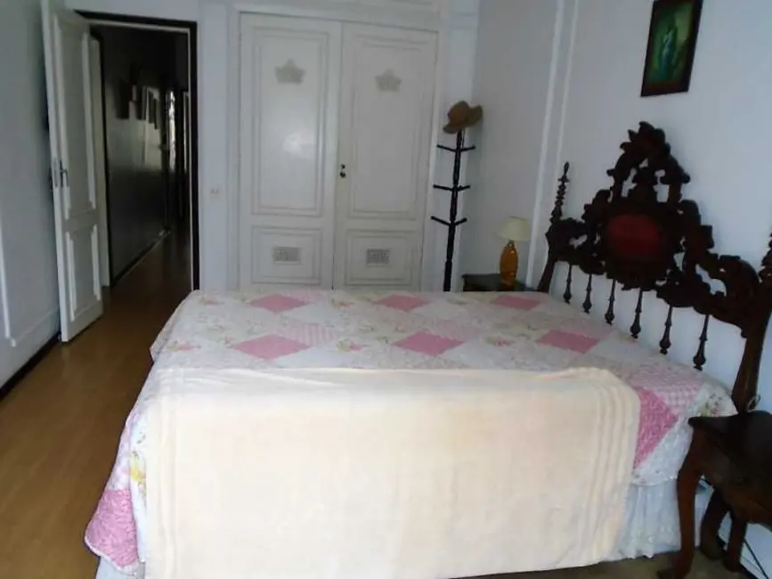 Apartamento com 3 quartos à venda, 160m2 em Rio De Janeiro - RJ - imagem 9 Foto 9 de Apartamento com 3 quartos à venda, 160m2 em Rio De Janeiro - RJ