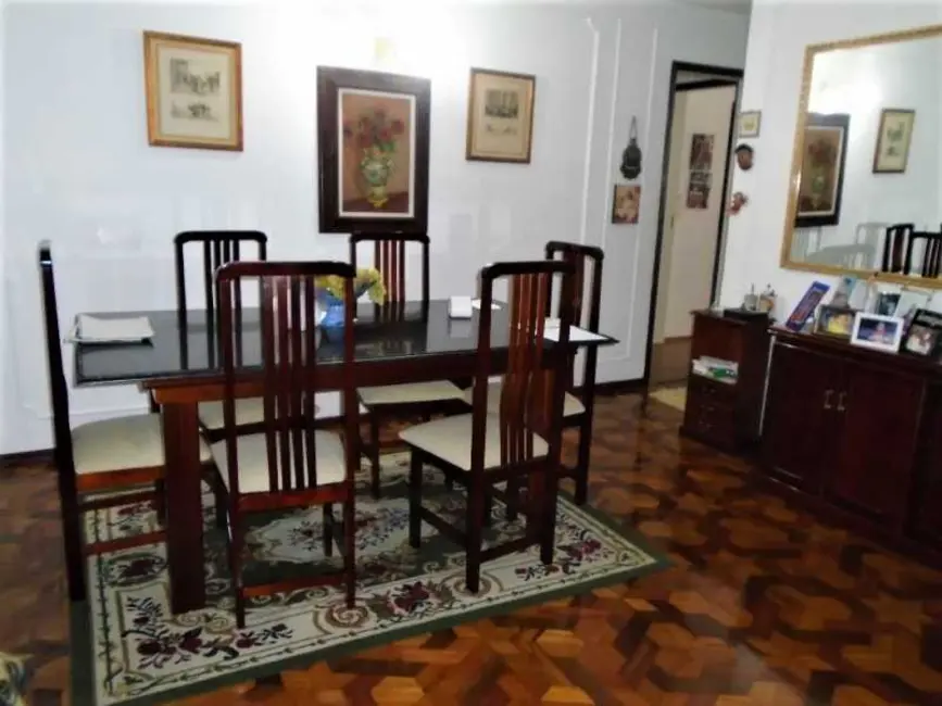 Apartamento com 3 quartos à venda, 160m2 em Rio De Janeiro - RJ - imagem 6 Foto 6 de Apartamento com 3 quartos à venda, 160m2 em Rio De Janeiro - RJ
