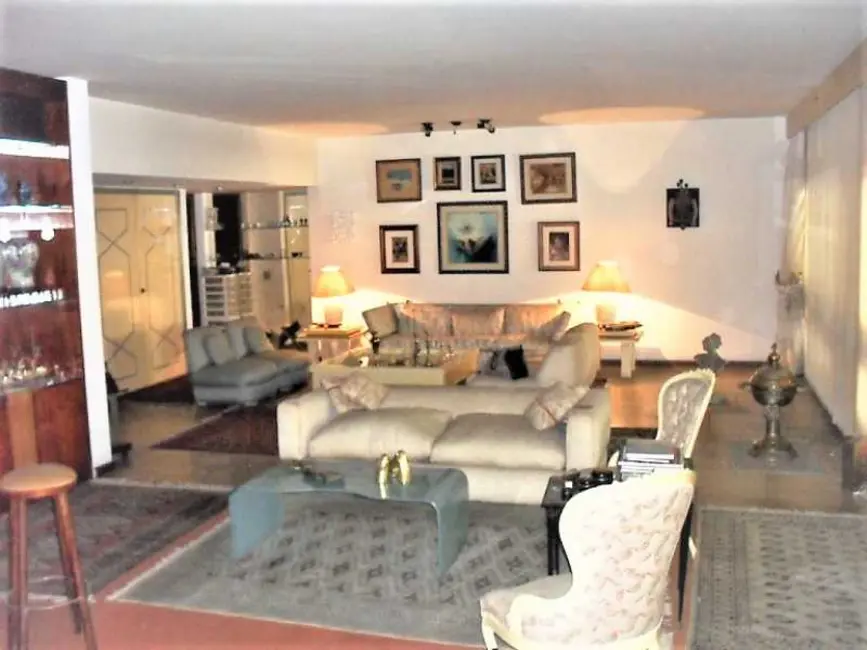 Foto 4 de Apartamento com 4 quartos à venda, 300m2 em Rio De Janeiro - RJ