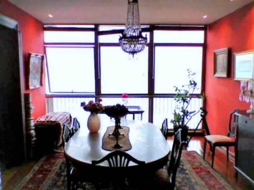 Apartamento com 4 quartos à venda, 320m2 em Rio De Janeiro - RJ - imagem 9 Foto 9 de Apartamento com 4 quartos à venda, 320m2 em Rio De Janeiro - RJ