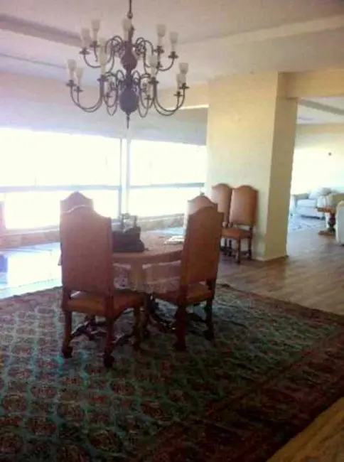 Apartamento com 4 quartos à venda, 300m2 em Rio De Janeiro - RJ - imagem 4 Foto 4 de Apartamento com 4 quartos à venda, 300m2 em Rio De Janeiro - RJ