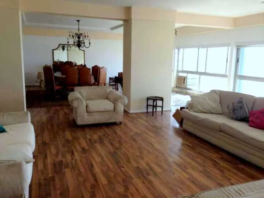 Apartamento com 4 quartos à venda, 300m2 em Rio De Janeiro - RJ - imagem 3 Foto 3 de Apartamento com 4 quartos à venda, 300m2 em Rio De Janeiro - RJ