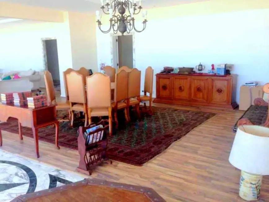 Apartamento com 4 quartos à venda, 300m2 em Rio De Janeiro - RJ - imagem 5 Foto 5 de Apartamento com 4 quartos à venda, 300m2 em Rio De Janeiro - RJ
