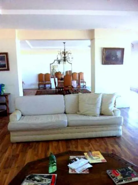 Apartamento com 4 quartos à venda, 300m2 em Rio De Janeiro - RJ - imagem 8 Foto 8 de Apartamento com 4 quartos à venda, 300m2 em Rio De Janeiro - RJ