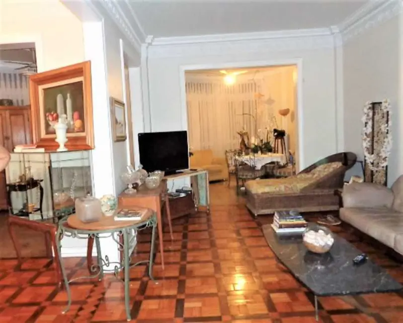 Apartamento com 4 quartos à venda, 220m2 em Rio De Janeiro - RJ - imagem 1 Foto 1 de Apartamento com 4 quartos à venda, 220m2 em Rio De Janeiro - RJ