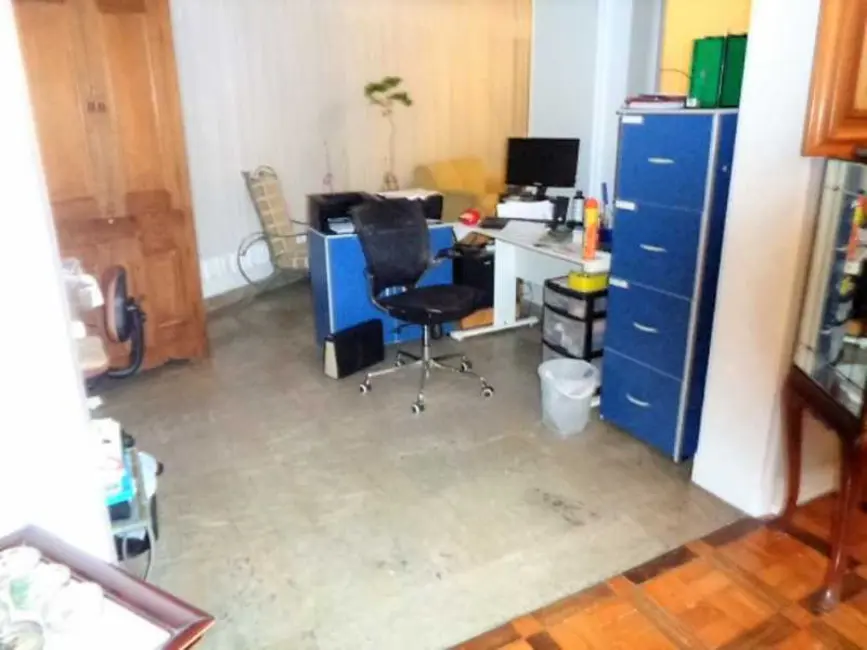 Apartamento com 4 quartos à venda, 220m2 em Rio De Janeiro - RJ - imagem 7 Foto 7 de Apartamento com 4 quartos à venda, 220m2 em Rio De Janeiro - RJ