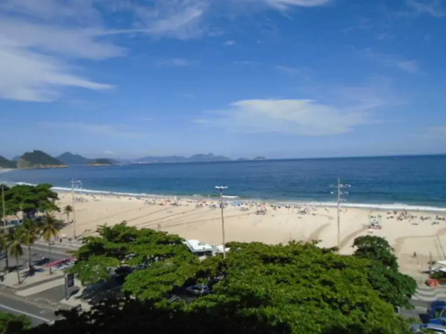 Foto 2 de Apartamento com 4 quartos à venda, 150m2 em Rio De Janeiro - RJ