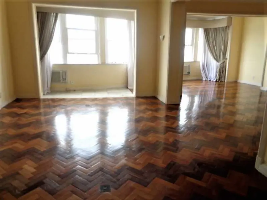 Foto 4 de Apartamento com 4 quartos à venda, 236m2 em Rio De Janeiro - RJ