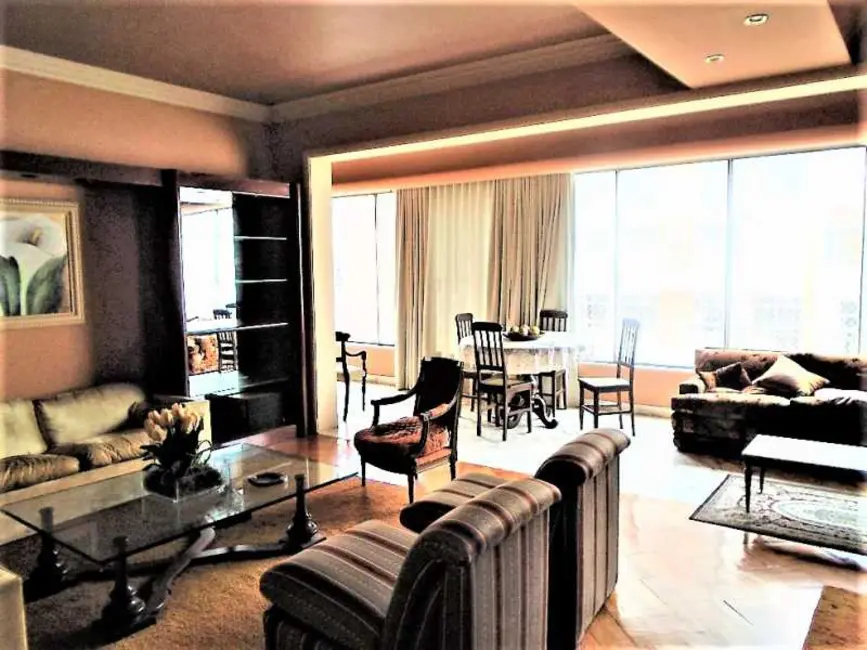 Foto 1 de Apartamento com 4 quartos à venda, 220m2 em Rio De Janeiro - RJ