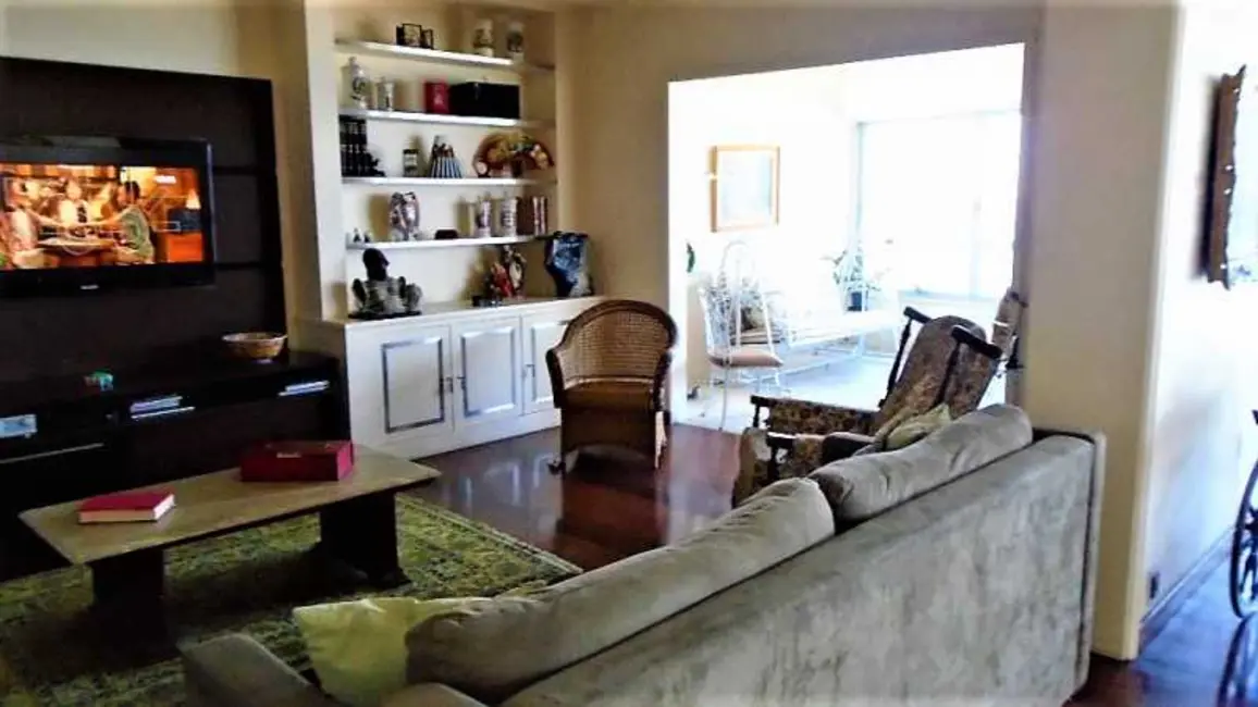 Apartamento com 4 quartos à venda, 363m2 em Rio De Janeiro - RJ - imagem 6 Foto 6 de Apartamento com 4 quartos à venda, 363m2 em Rio De Janeiro - RJ