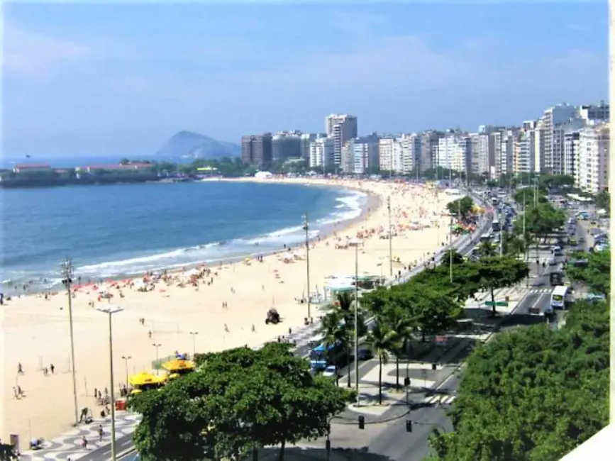 Foto 1 de Cobertura com 3 quartos à venda, 1100m2 em Rio De Janeiro - RJ