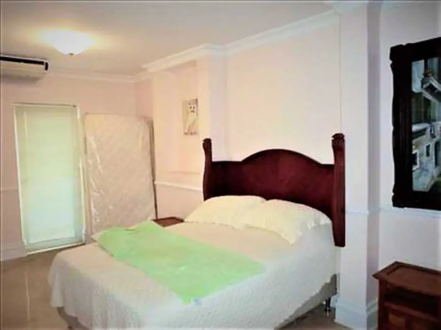 Cobertura com 3 quartos à venda, 1100m2 em Rio De Janeiro - RJ - imagem 8 Foto 8 de Cobertura com 3 quartos à venda, 1100m2 em Rio De Janeiro - RJ