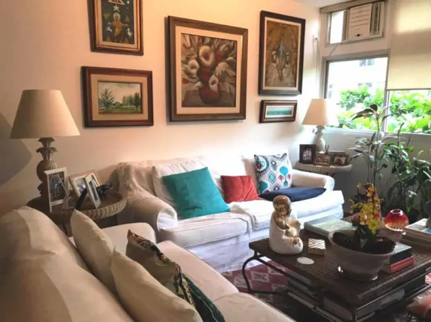 Apartamento com 4 quartos à venda, 137m2 em Rio De Janeiro - RJ - imagem 4 Foto 4 de Apartamento com 4 quartos à venda, 137m2 em Rio De Janeiro - RJ