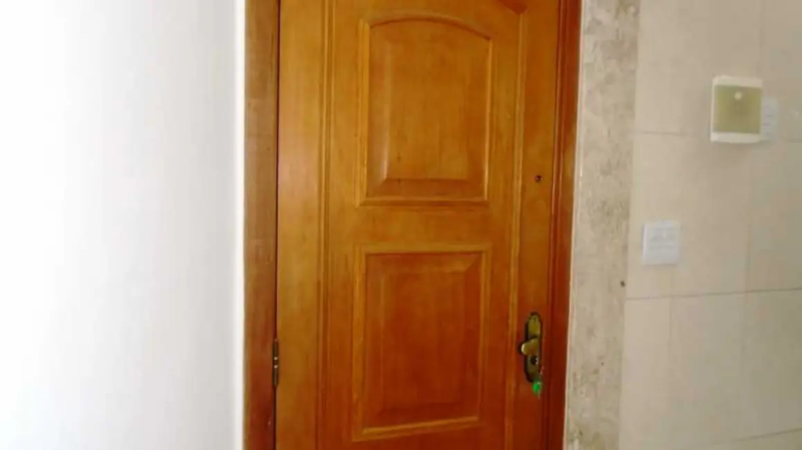 Kitnet com 1 quarto à venda, 35m2 em Rio De Janeiro - RJ - imagem 6 Foto 6 de Kitnet com 1 quarto à venda, 35m2 em Rio De Janeiro - RJ