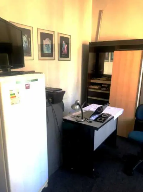 Kitnet com 1 quarto à venda, 20m2 em Rio De Janeiro - RJ - imagem 7 Foto 7 de Kitnet com 1 quarto à venda, 20m2 em Rio De Janeiro - RJ