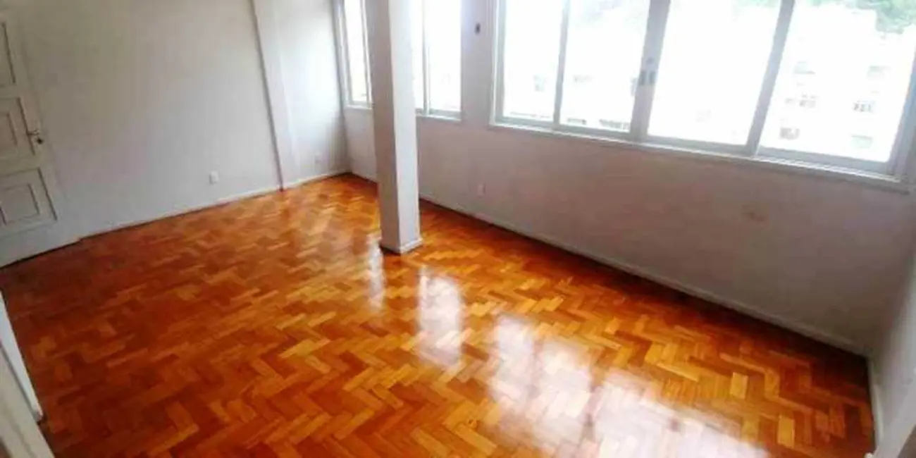 Apartamento com 3 quartos à venda, 84m2 em Rio De Janeiro - RJ - imagem 3 Foto 3 de Apartamento com 3 quartos à venda, 84m2 em Rio De Janeiro - RJ