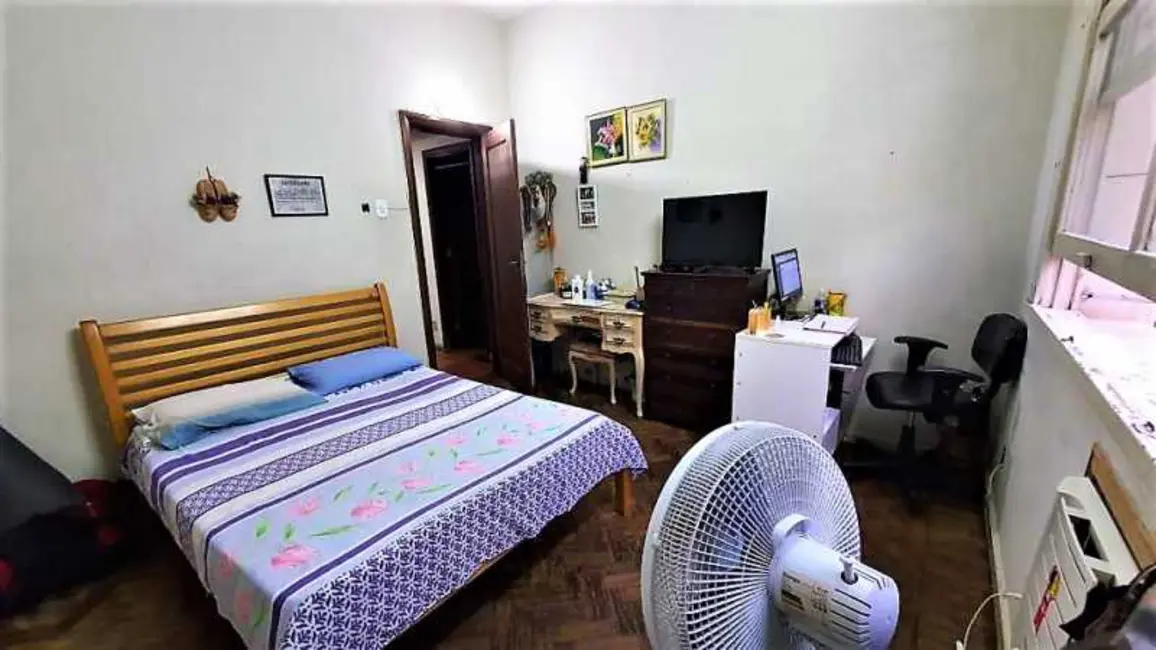 Apartamento com 4 quartos à venda, 204m2 em Rio De Janeiro - RJ - imagem 9 Foto 9 de Apartamento com 4 quartos à venda, 204m2 em Rio De Janeiro - RJ