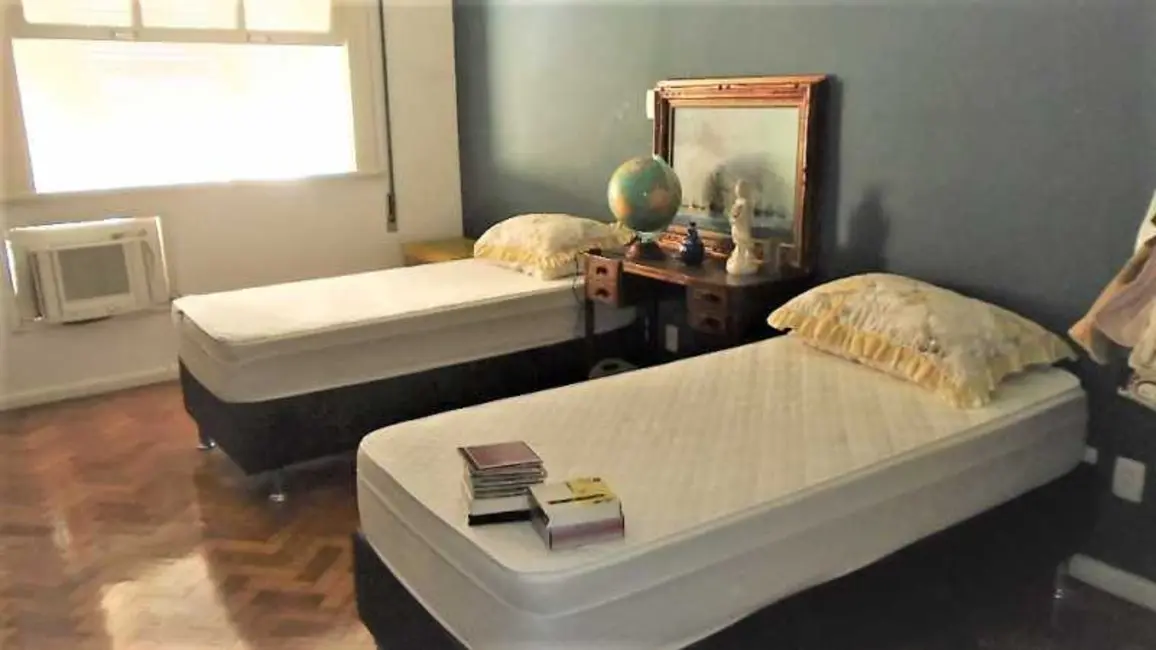 Apartamento com 3 quartos à venda, 133m2 em Rio De Janeiro - RJ - imagem 9 Foto 9 de Apartamento com 3 quartos à venda, 133m2 em Rio De Janeiro - RJ