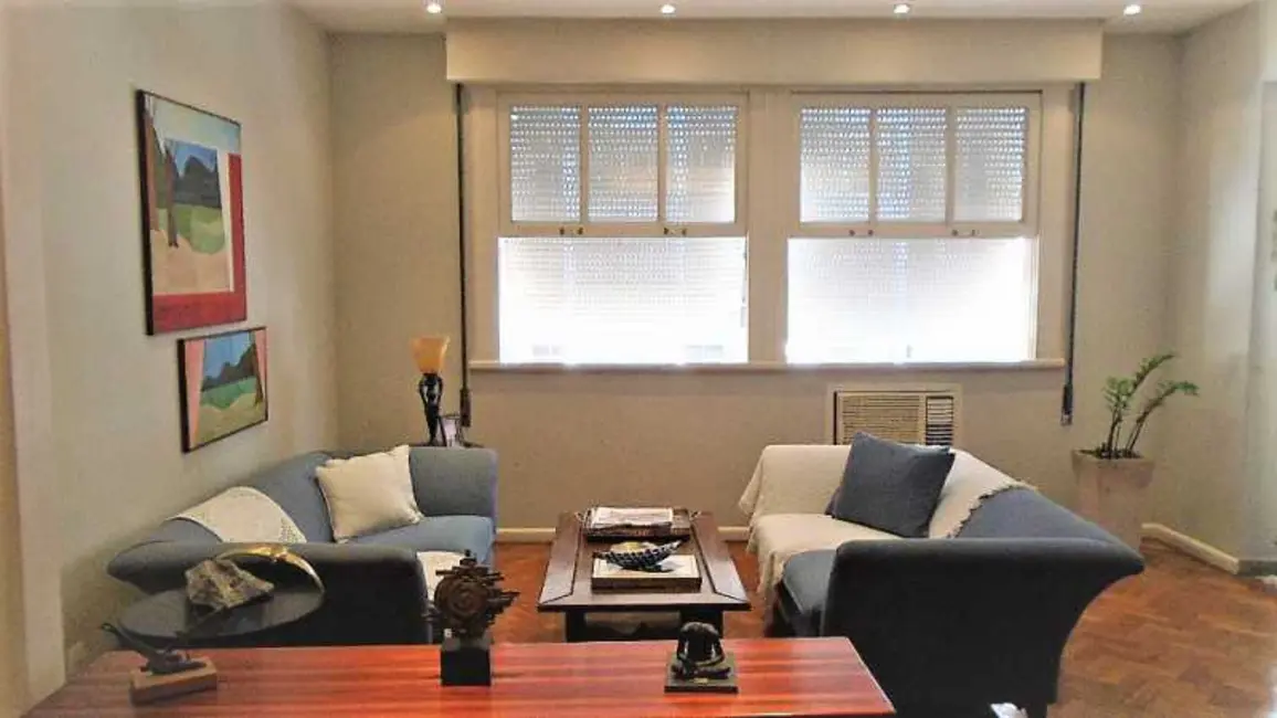 Apartamento com 3 quartos à venda, 133m2 em Rio De Janeiro - RJ - imagem 4 Foto 4 de Apartamento com 3 quartos à venda, 133m2 em Rio De Janeiro - RJ