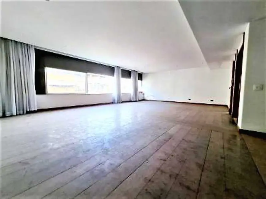 Foto 2 de Apartamento com 4 quartos à venda, 170m2 em Rio De Janeiro - RJ