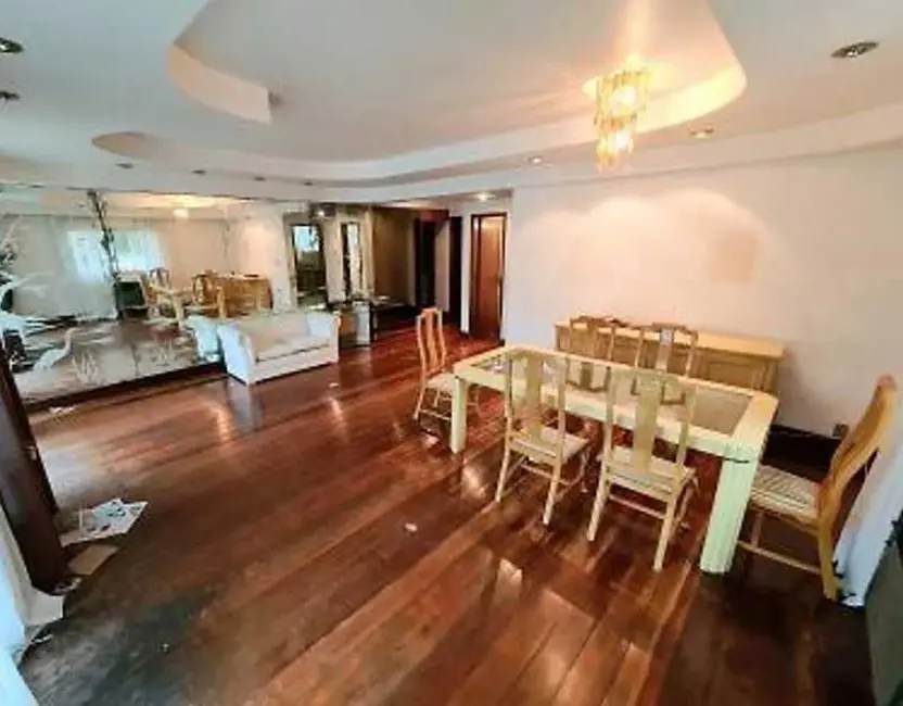 Foto 4 de Apartamento com 4 quartos à venda, 185m2 em Rio De Janeiro - RJ