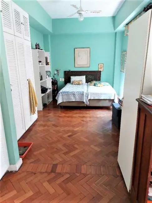 Foto 9 de Apartamento com 4 quartos à venda, 236m2 em Rio De Janeiro - RJ