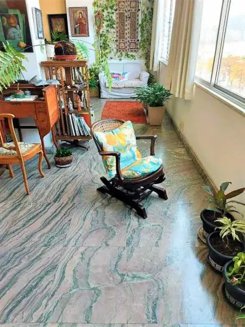 Foto 3 de Apartamento com 4 quartos à venda, 236m2 em Rio De Janeiro - RJ