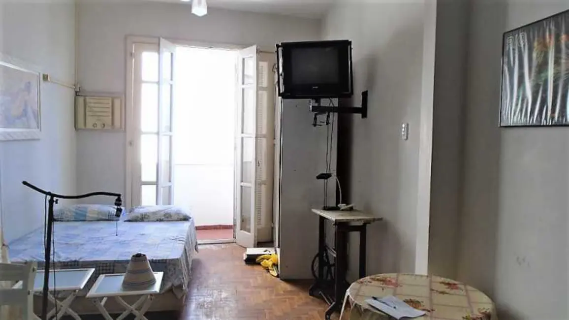 Foto 2 de Kitnet com 1 quarto à venda, 36m2 em Rio De Janeiro - RJ