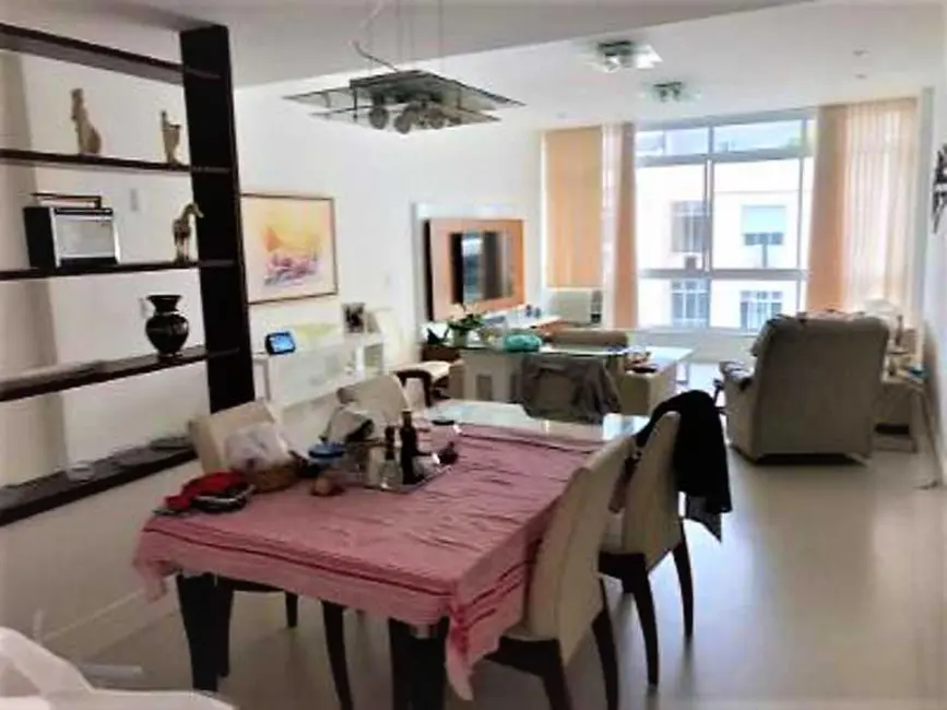 Foto 2 de Apartamento com 3 quartos à venda, 120m2 em Rio De Janeiro - RJ