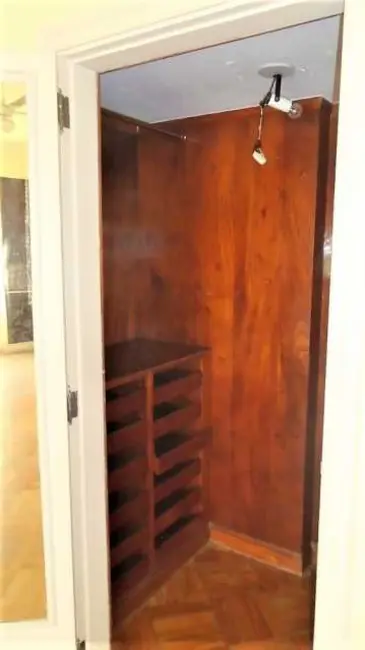 Apartamento com 4 quartos à venda, 303m2 em Rio De Janeiro - RJ - imagem 9 Foto 9 de Apartamento com 4 quartos à venda, 303m2 em Rio De Janeiro - RJ