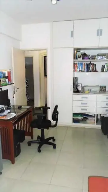 Foto 4 de Apartamento com 3 quartos à venda, 130m2 em Rio De Janeiro - RJ