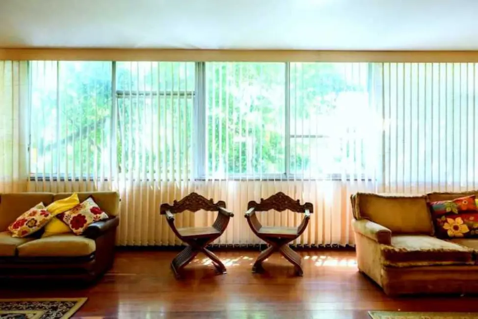 Foto 2 de Apartamento com 4 quartos à venda, 215m2 em Rio De Janeiro - RJ